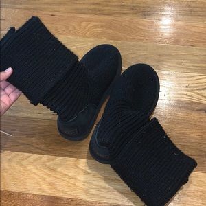COPY - Black knit Ugg boots